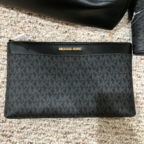 MK Kimberly Large Pebbled Leather and Logo 3-in-1 Tote Bag Set 35H9GKFT9T - Picture 13 of 17